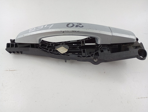 MAÇANETA EXTERNA TRASEIRA LE GM CRUZE 13/15 USADO