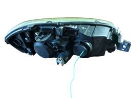 FAROL LADO ESQUERDO LINEA 2009 2010 A 2016