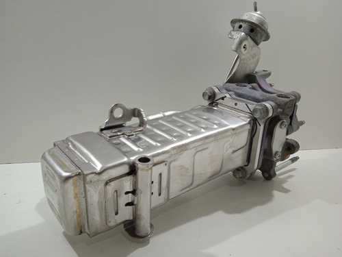 RADIADOR RESFRIADOR VÁLVULA EGR TOYOTA HILUX 2.8 2016 USADO 