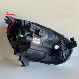 FAROL ESQUERDO NISSAN MARCH 2012 A 2014 ORIGINAL