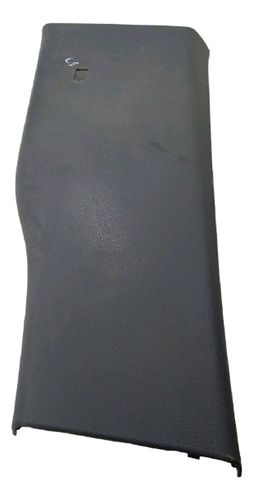 ACABAMENTO COLUNA INFERIOR ESQUERDA AMAROK 2010/2016