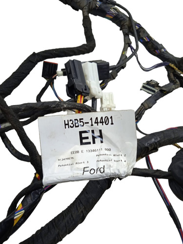 CHICOTE DO PAINEL FORD/KA 2018/2020