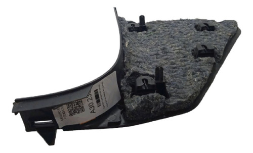 ACABAMENTO COLUNA FRONTAL ASSOALHO DIREITO AMAROK 2.0