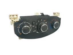 COMANDO AR CONDICIONADO SANDERO LOGAN 08/ DUSTER OROCH /22 