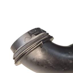 DUTO AR ENTRADA COROLLA CROSS XRE 2022 2.0