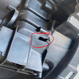 FAROL ESQUERDO NISSAN MARCH 2012 A 2014 ORIGINAL