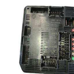 CAIXA FUSIVEL NISSAN KICKS 2019 SV