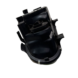 Farol Direito Golf 1999 a 2007 Masc Negra S/ Aux ( def foco)