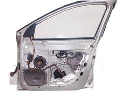 PORTA DIANTEIRA DIREITA FLUENCE 2011 A 2018