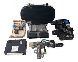 Kit Modulo Injeção Azera 3.3 V6 24v 391093C375 11880635