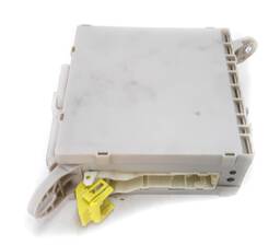 CAIXA FUSÍVEL LEXUS LS 460 4.6 V8 LADO ESQUERDO 8273050471