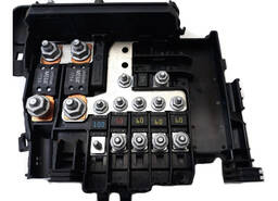 CAIXA DE FUSÍVEL VOLVO XC60 2.0 T5 2014 A 2017