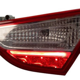 LANTERNA TRASEIRA DIREITA SONATA 2010 A 2013 (MALA)