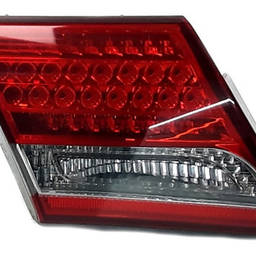 LANTERNA TRASEIRA ESQUERDA AZERA 2011 (MALA)