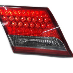 LANTERNA TRASEIRA ESQUERDA AZERA 2011 (MALA)