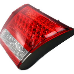 LANTERNA TRASEIRA DIREITA AZERA 2011 (MALA)