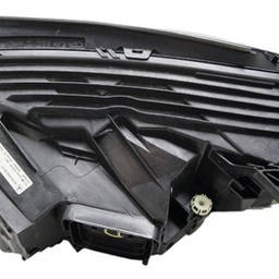 FAROL DIREITO MERCEDES GLC 2016 2017 A 2019 (COMPLETO)