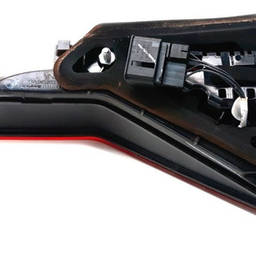 LANTERNA TRASEIRA ESQUERDA JETTA 2018 2019 20/ (MALA)