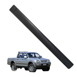 Friso Moldura Traseira esquerda L200 2005 A 2011 Original