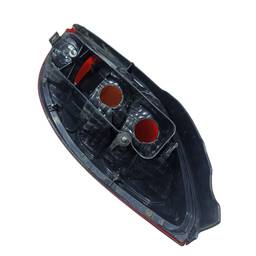 LANTERNA TRASEIRA ESQUERDA CELTA 2001 A 2006