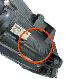 FAROL ESQUERDO FOX SPACE 2015 A 2022 FRISO PRETO (LER)