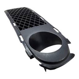 GRADE MOLDURA MILHA DIREITO GOL SAVEIRO PARATI G3 FASE 1