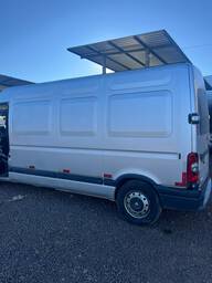 Recorte Lateral Esquerdo Renault Master 2.5 DCI 2010 a 2011