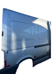 Recorte lateral direito renault master 2.5 dci 2010 a 2011
