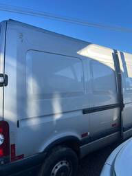 Recorte Lateral Direito Renault Master 2.5 DCI 2010 a 2011