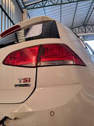 Lanterna Traseira Direita Golf 2014 a 2017 (canto) S/ Led