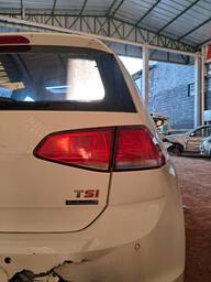 Lanterna Traseira Direita Golf 2014 a 2017 (mala) S/ Led