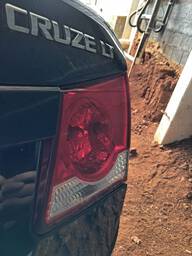 Lanterna Traseira Direita Cruze 2012 a 2016 Sedan (mala)