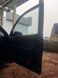 Porta Dianteira Direita Hyundai Hatch i30 2010 2011 a 2012