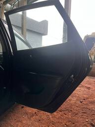 Porta Traseira Direita Hyundai i30 Hatch 2010 2011 a 2012