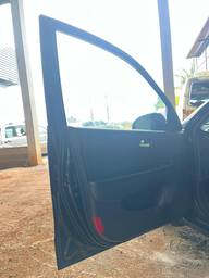 Porta Dianteira Esquerda Hyundai i30 2010 2011 a 2012