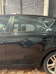 Porta Traseira Esquerda Hyundai i30 Hatch 2010 2011 a 2012