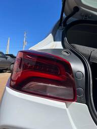 Lanterna Traseira Esquerda Onix Hatch 2020/2024 C/ Led