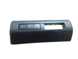 Botão Sensor Estacionamento Peugeot 3008 2011 a 2016