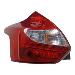 Lanterna Traseira Esquerda Focus Hatch 2014 a 2015