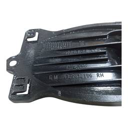 MOLDURA MACANETA CELTA PRISMA DIREITA 2003 2005