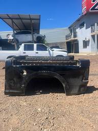 Lateral esquerda caçamba dodge ram 2500 2021 c/detalhe