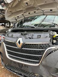Grade Renault Master 2023/2024