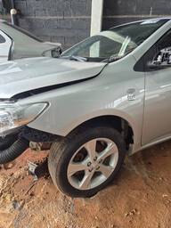 Paralama Esquerdo Corolla 2009 a 2014 C/ Pisca