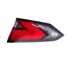 Lanterna Traseira Esquerda Versa 2021/ (mala)
