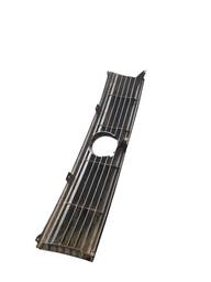 GRADE GOL SAVEIRO BX 1980 A 1984 (PISCA NA LATERAL)