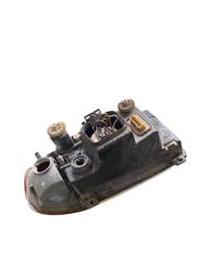 FAROL ESQUERDO POLO 1997 A 2000