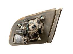 LANTERNA TRASEIRA ESQUERDA SIENA 08/16 (MALA)