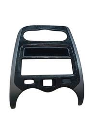 Moldura Central Renault Logan Sandero 2011