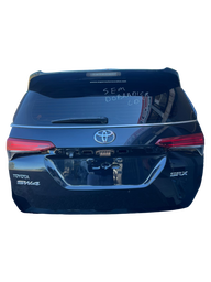 Tampa traseira sw4 2016 a 2024