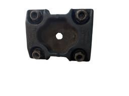 Suporte Grampo Mola Traseira Frontier 2008/09/10/11/12/2015